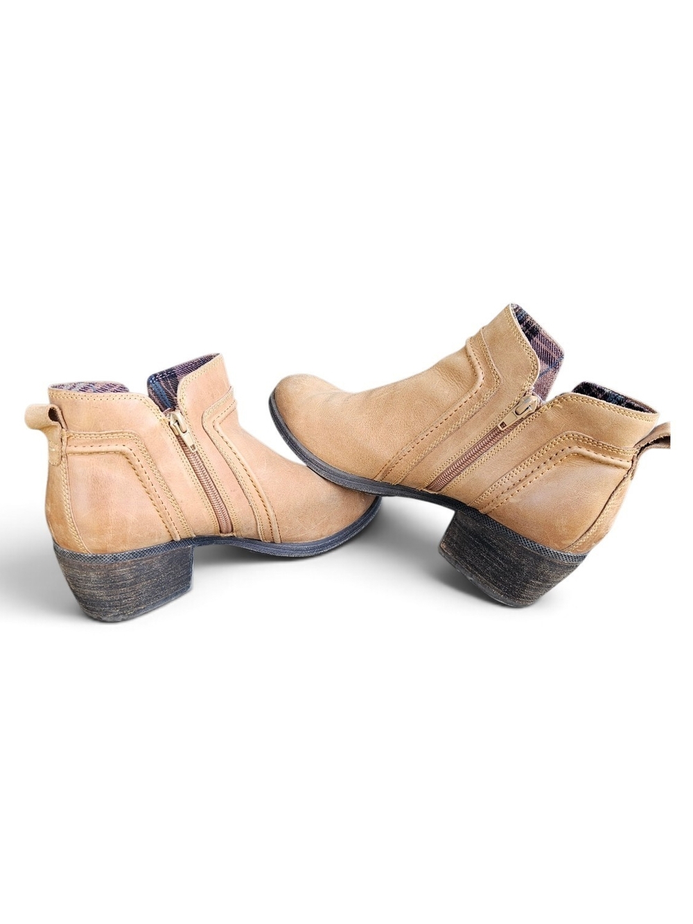 Cobb Hill by New Balance Tan Leather-Look Ankle Booties with Side Zips